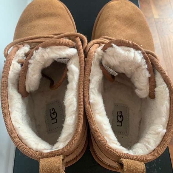 Uggs with laces 🤎 - Picture 8 of 8